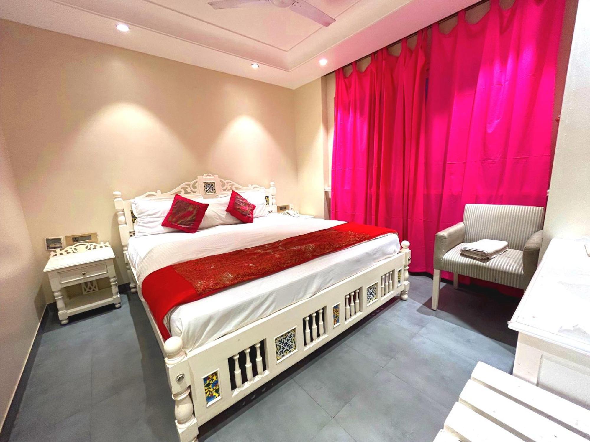 The Pinky Villa - Heritage Boutique Suites New Delhi Exterior foto