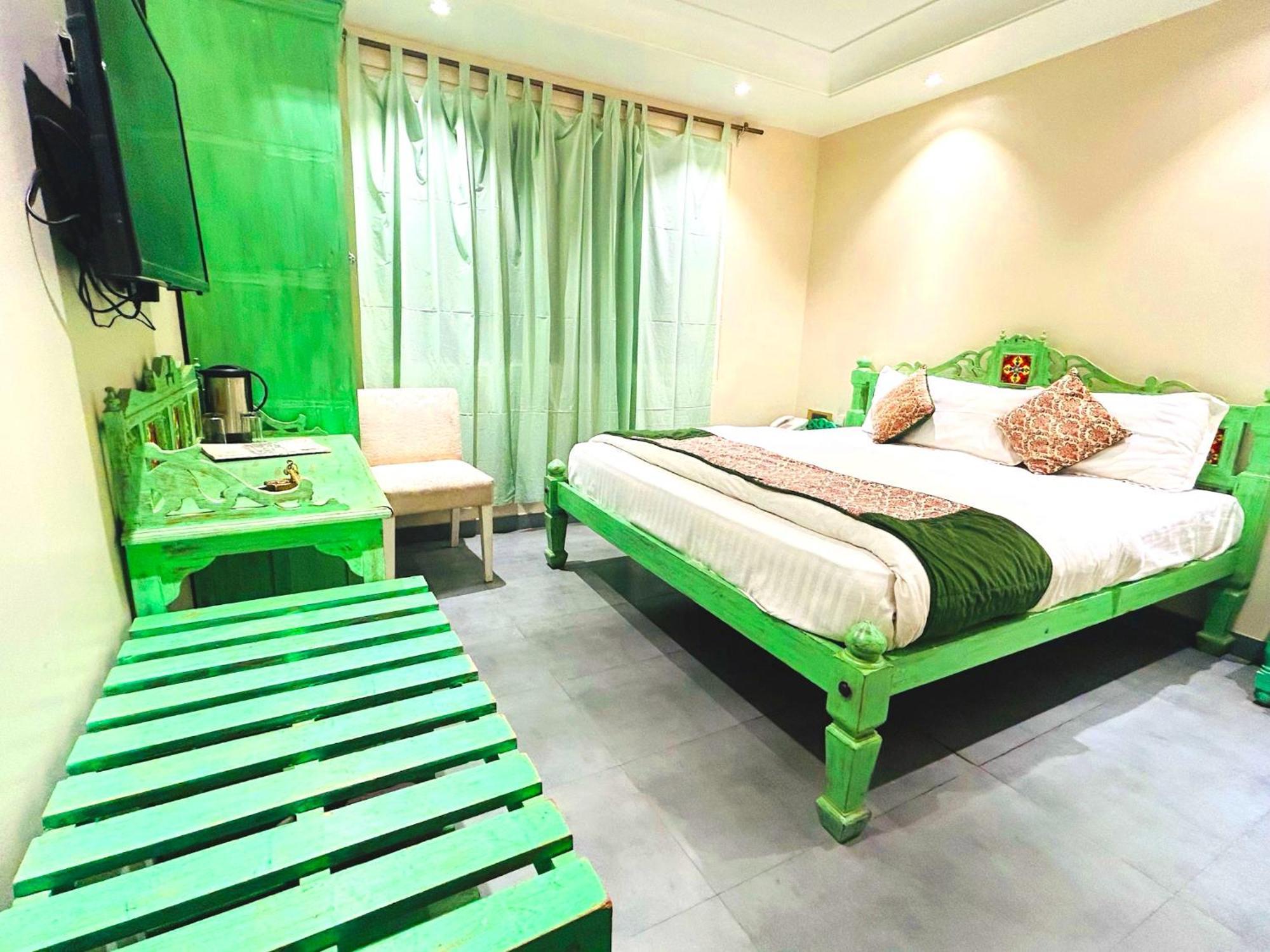 The Pinky Villa - Heritage Boutique Suites New Delhi Exterior foto