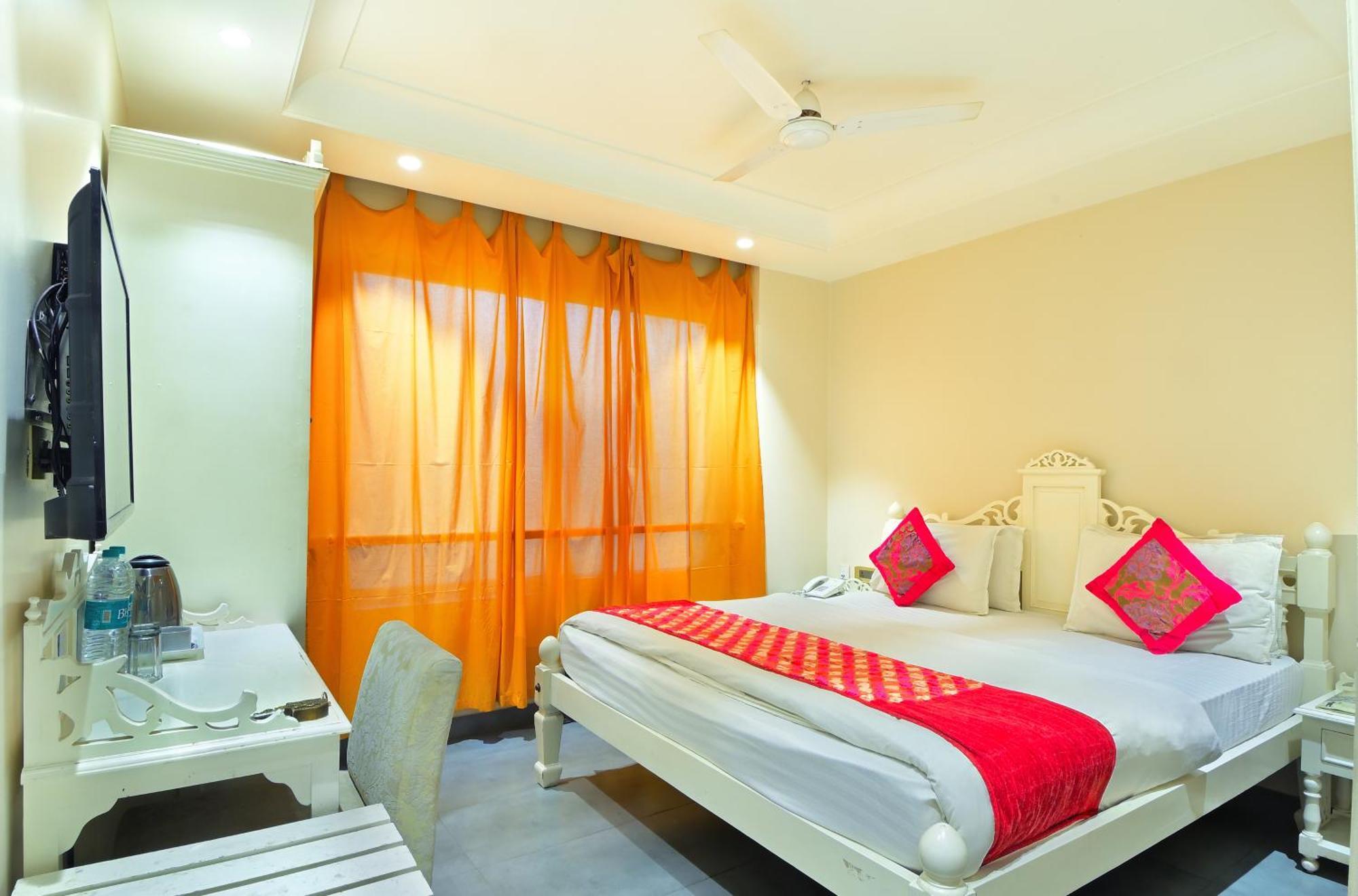 The Pinky Villa - Heritage Boutique Suites New Delhi Exterior foto